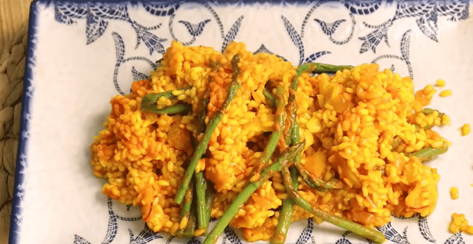 Cod and Asparagus Paella